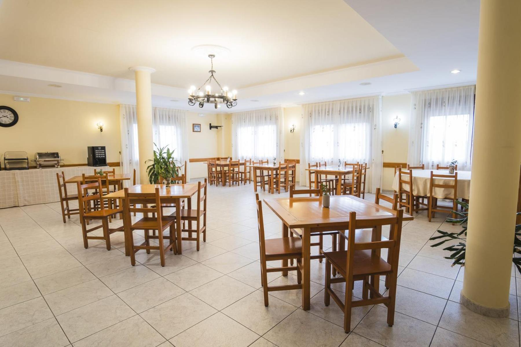 Alda Alpina Hotel Villanueva De Arosa Bagian luar foto