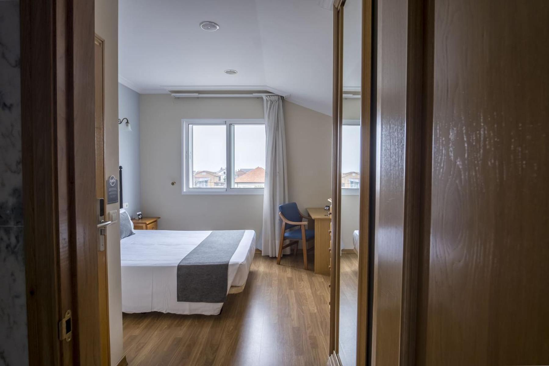 Alda Alpina Hotel Villanueva De Arosa Bagian luar foto
